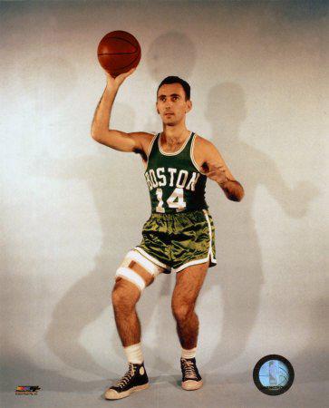 国足应该重 国足应该重